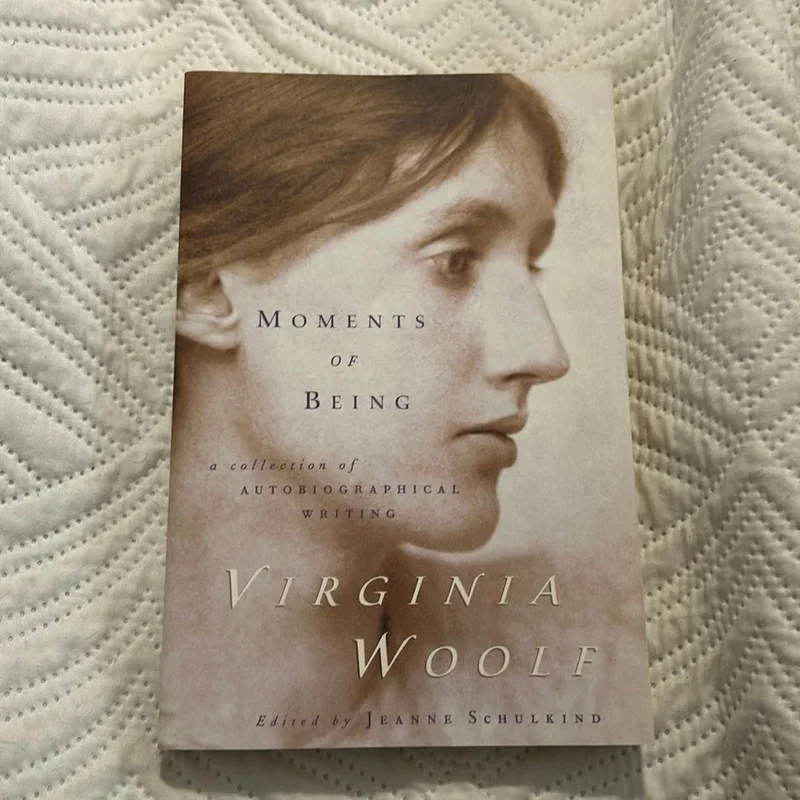 A Guide to Virginia Woolf Books: Bestsellers and Reading Order